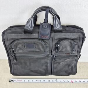 Tumi T-Pass Laptop Computer Briefcase 26114DH Black Nylon Shoulder Bag 16”
